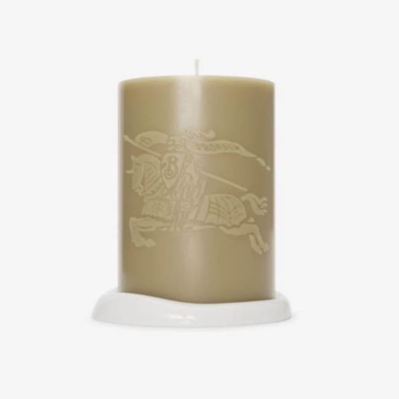 Burberry Ginger and Caramel Pilar Candle in Hunter Taupe with bone china NWT - Picture 1 of 10